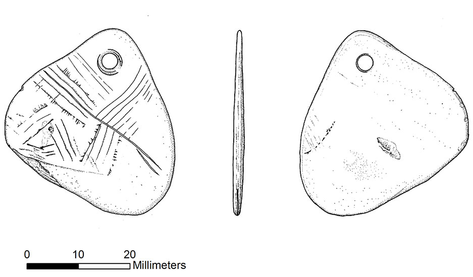 Illustration and photograph of the faces of the pendant